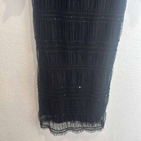 NWT Self Portrait BLACK DOT MESH SHIRRED
MIDI DRESS BLACK US Size 6 - Picture 5 of 16